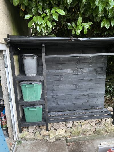 Wood shelter detail 2